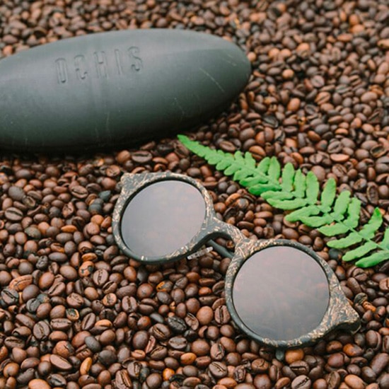 Desk table laptop coffee sunglasses hi-res stock photography and images -  Alamy