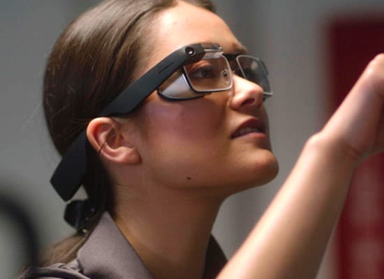 Lunettes connectées, verres personnalisés l'optique du futur en 5  innovations - Le Parisien