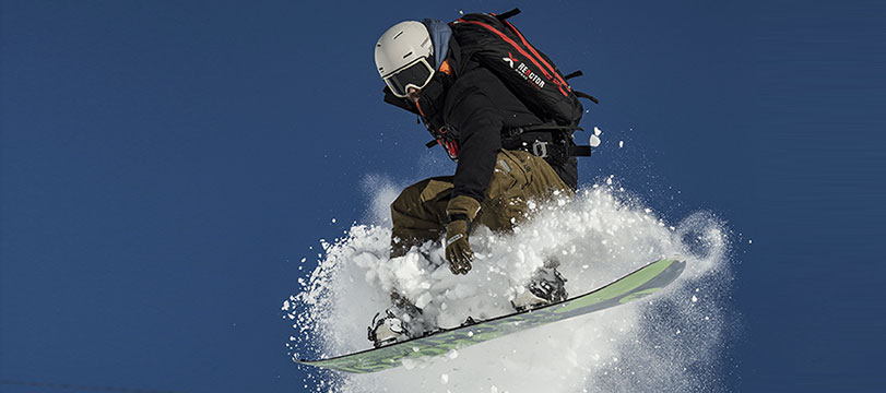 Les masques de ski et de snowboard pour briller sur les pistes cet hiver