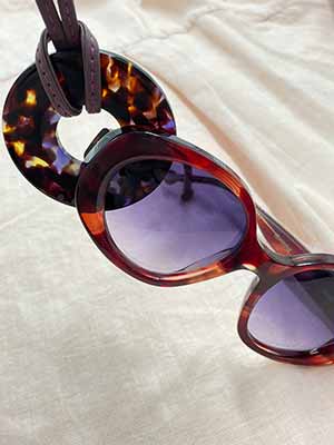 Cadeaux-de-noël-notre-sélection-daccessoires-pour-lunettes-collection-nathalie-blanc