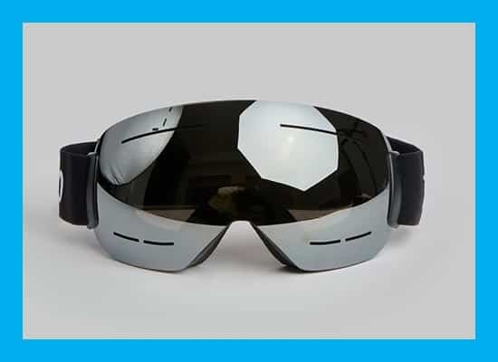 ski-goggles-and-visor-helmets-a-piste-full-of-new-models-fusalp