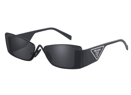 quelles-sont-les-lunettes-de-soleil-tendance-pour-lété-2023-prada-style-look-noir
